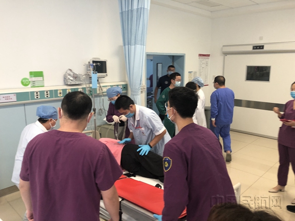 bfe5b11804518e4ed3082d11d150e7a_副本.jpg